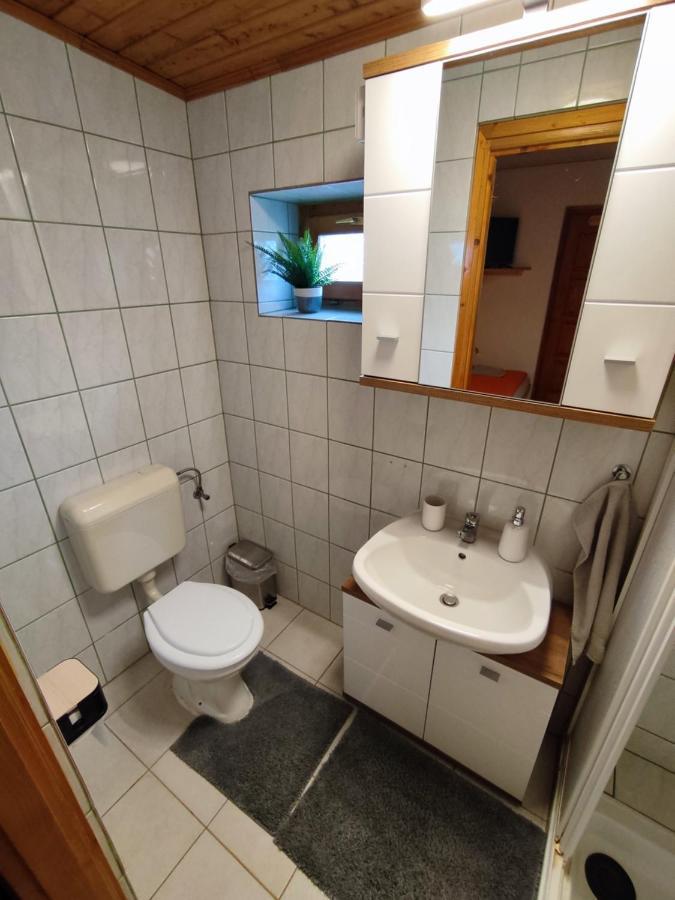 Suello Feszek Apartman Apartment Tiszafured Ngoại thất bức ảnh
