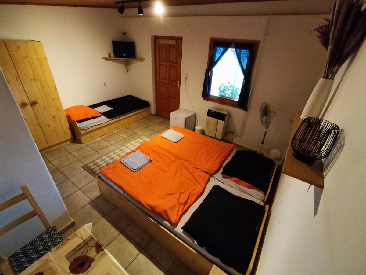 Suello Feszek Apartman Apartment Tiszafured Ngoại thất bức ảnh